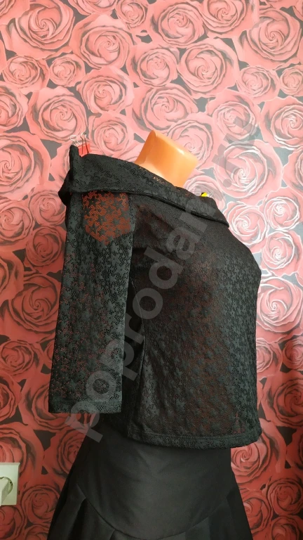 Кофточка гипюравая Vero Moda, чёрного цвета, размер M.