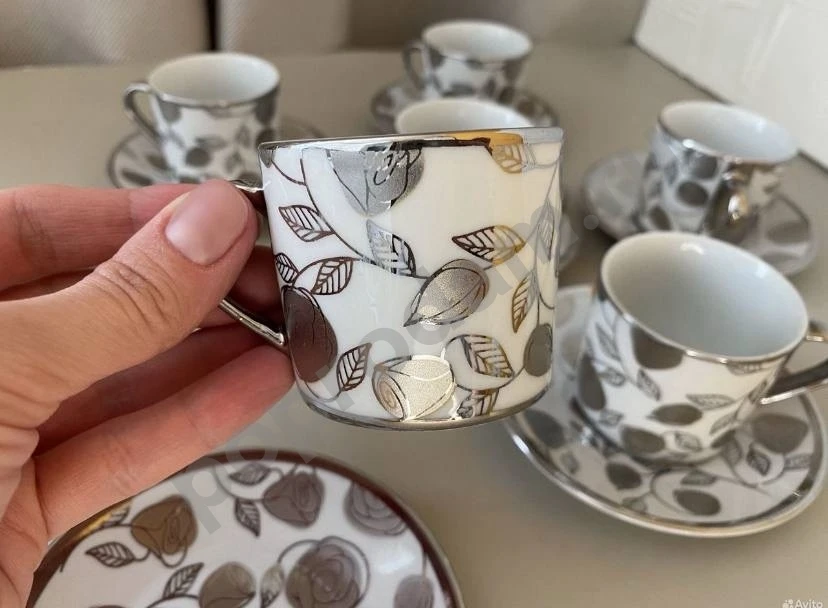 Кофейный сервиз на 6 персон чашки и блюдца
