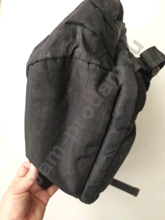 РюкзакБ/у, состояние удовлетворительное, есть потёртости, порывы.