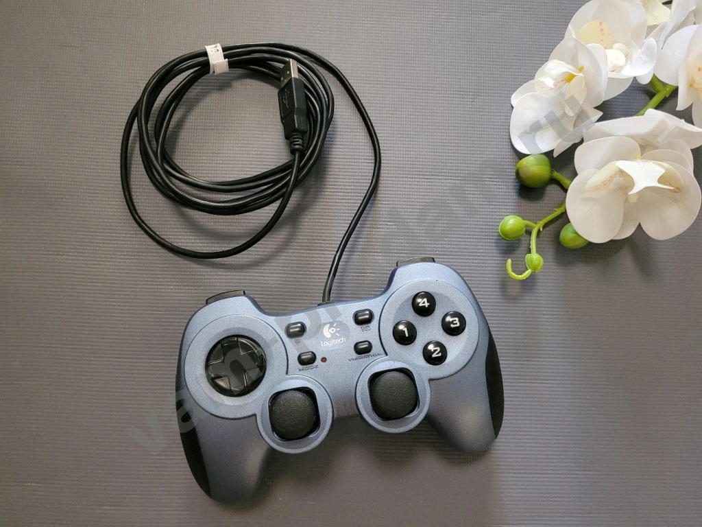 Джойстик геймпад logitech rumblepad 2