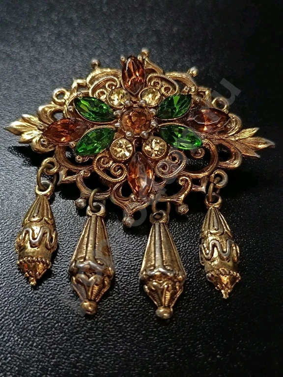 Крупная Брошь с Подвесками. Винтаж. Стекло.