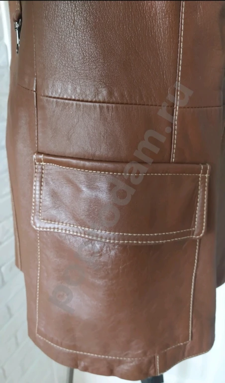Кожаная женская куртка 50 Италия