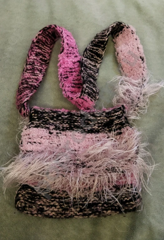 Сумочка детская вязанная