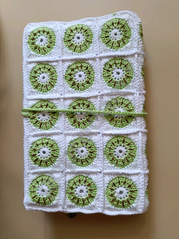 Обложка на книгу ручная работа