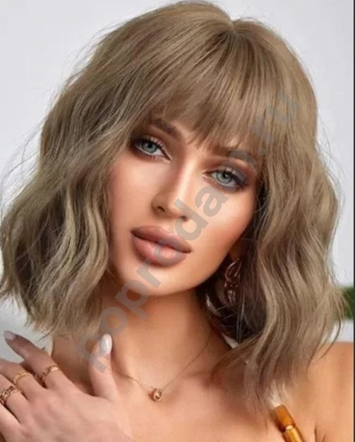 Парик коричневый новый