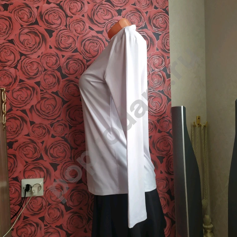 Водолазка белая размер 46 длинный рукав