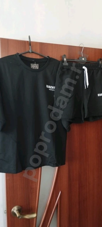 Женский костюм