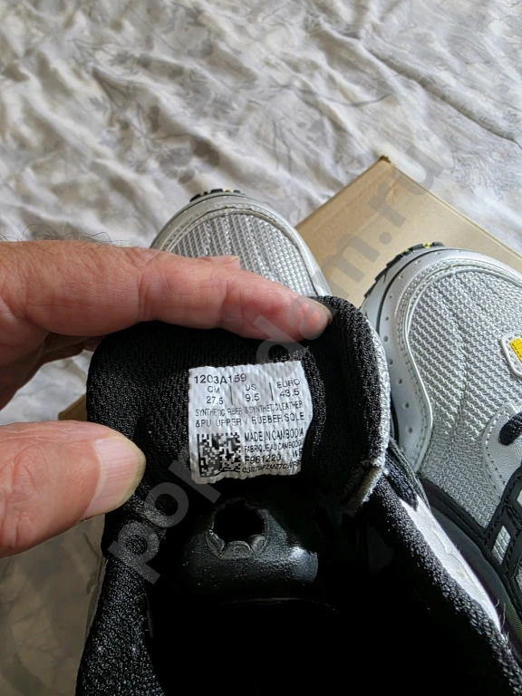 Кроссовки Asics 42