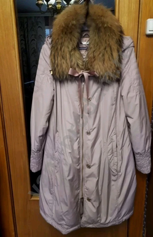 Пуховик женский р. 46-48