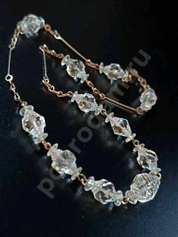 Колье. Винтаж 40-ые. Резное Стекло.