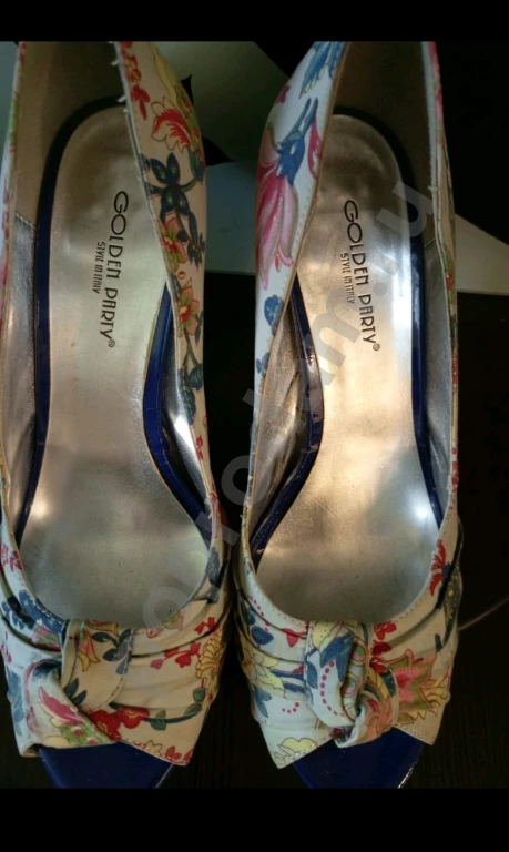 Летняя женская обувь