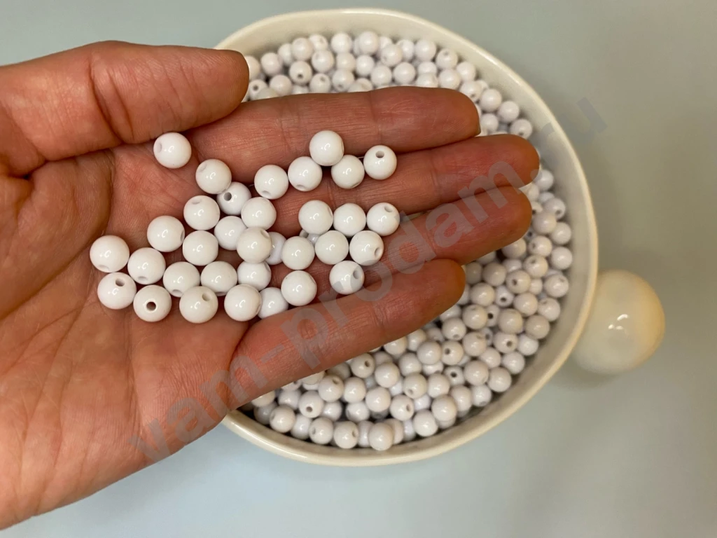 Белые акриловые бусины для рукоделия 8 мм