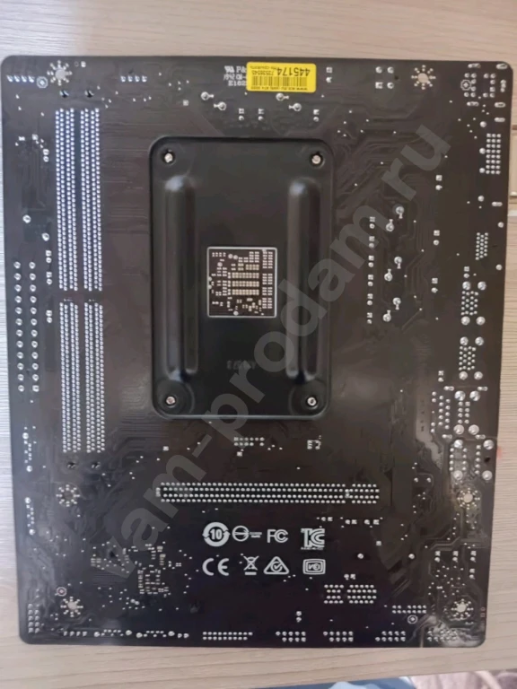 Материнская плата