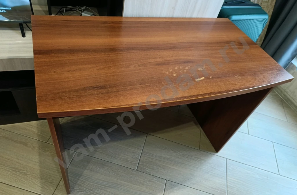 Стол офисный