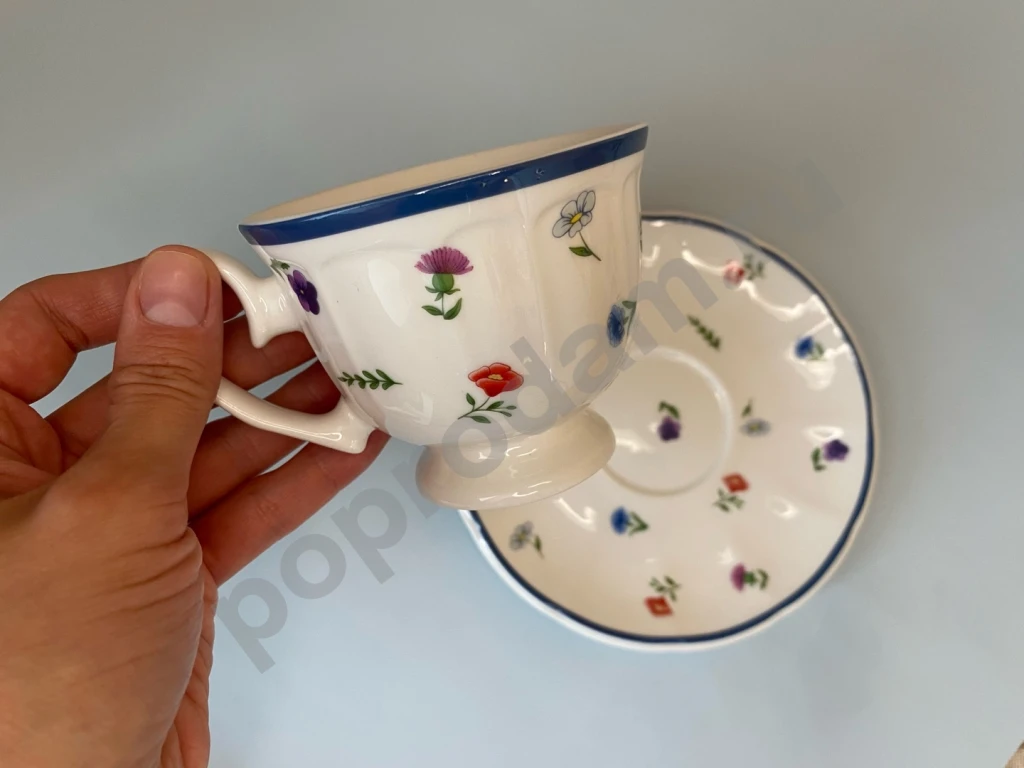 Чайная пара с цветочками фарфор