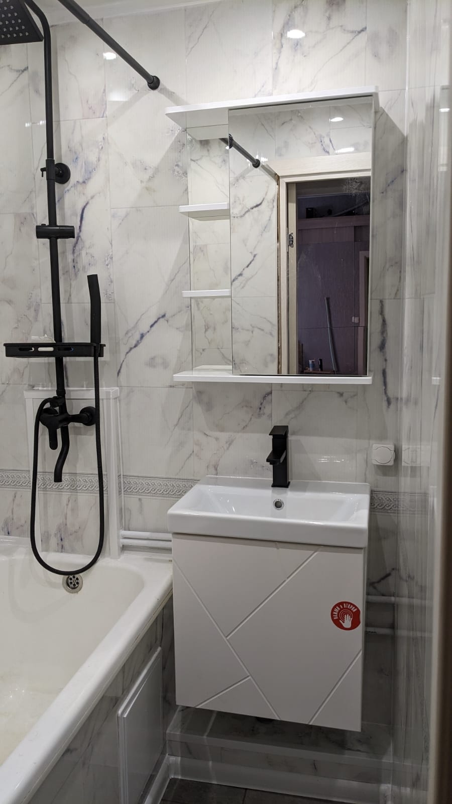 Ремонт ванных комнат, санузлов: Ванная панелями (вместе с материалом)