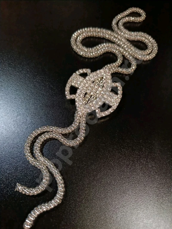 Длинный Крупный Сотуар. Стекло.