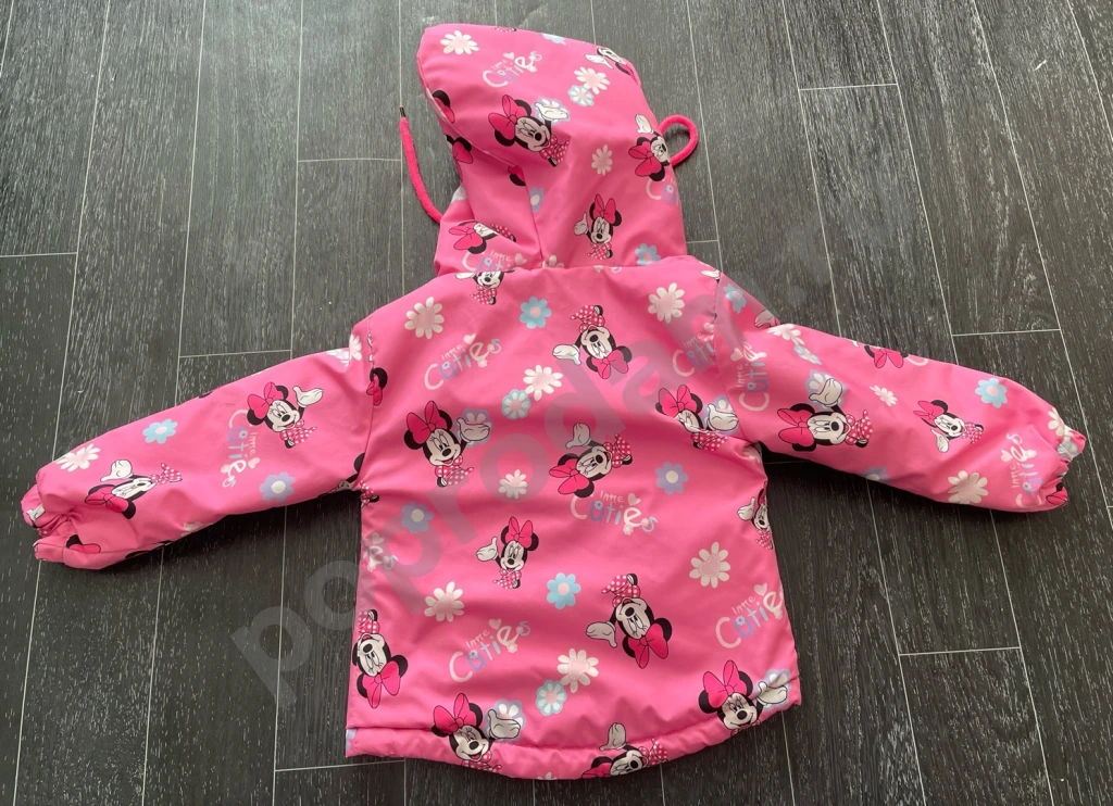 Демисезонная куртка для девочки 80