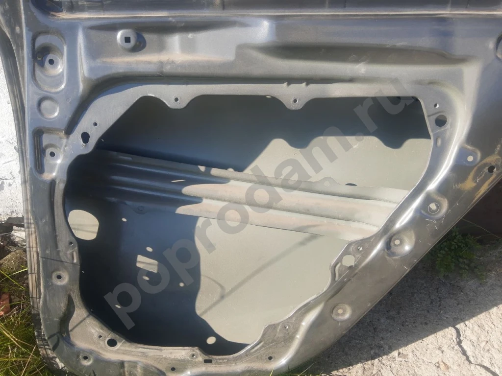 Задняя правая дверь Киа Сид универсал 2021 год