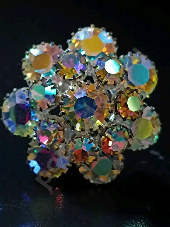 Брошь. Чехия. Jablonex. Винтаж. Стекло АБ.