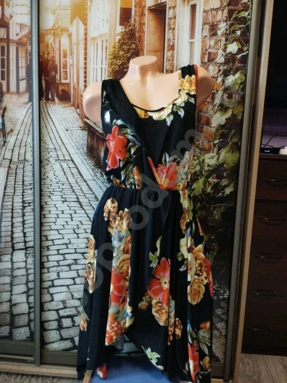 Женское платье