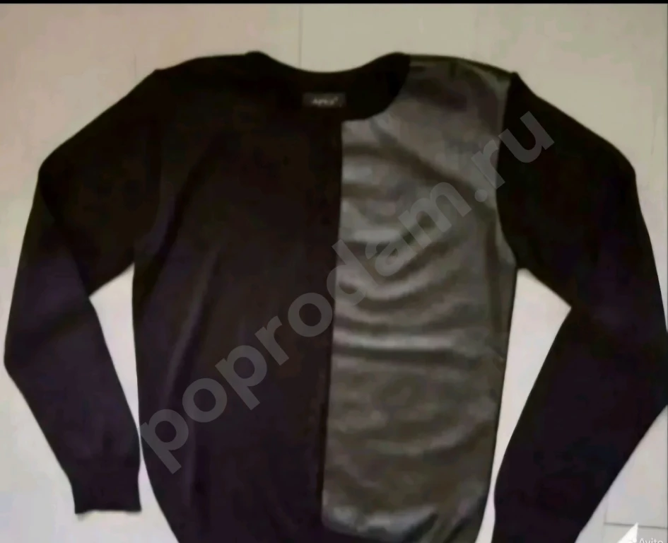 Молодежный джемпер-пуловер S 44-46 размер с кожаной вставкой