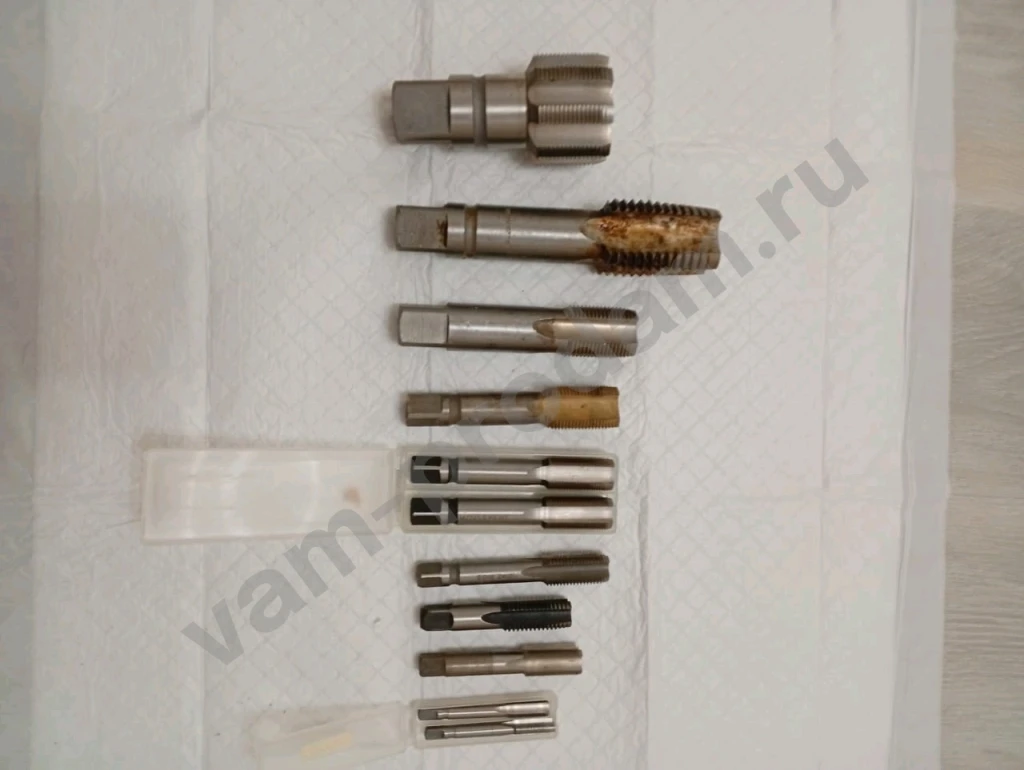 Метчики и плашки