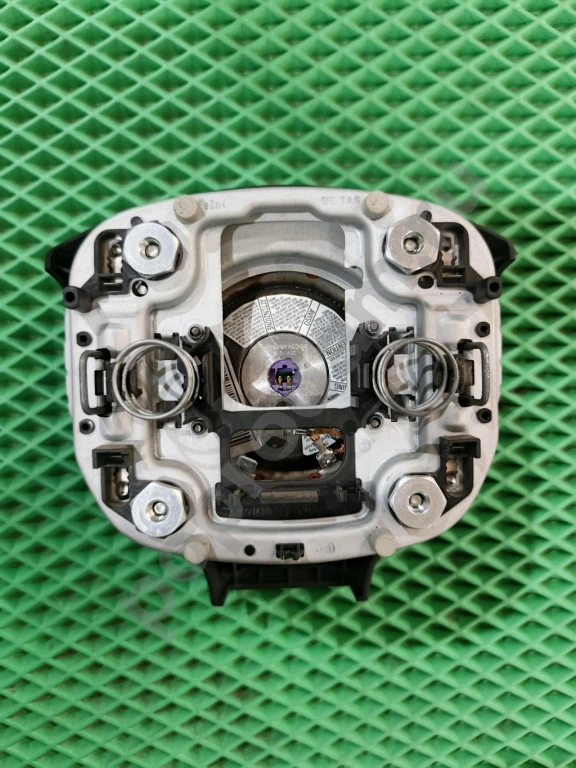 Подушка безопасности Фольксваген пассат b6