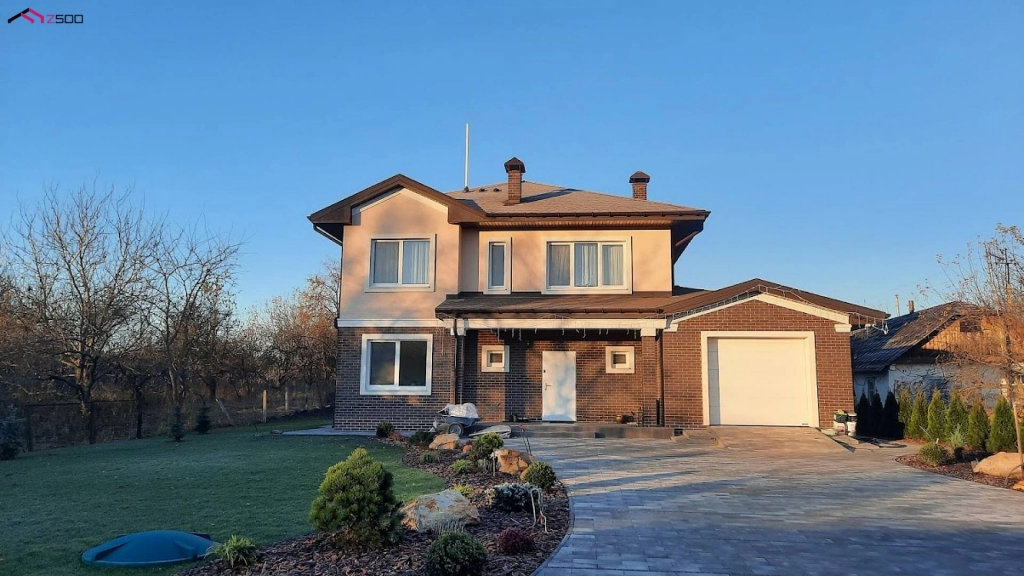 Дом 206 м² на участке 6 сот., Поселений (ИЖС)