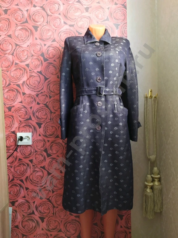 Плащ Weem 46 демисезон женский под джинс с поясом и подплечниками