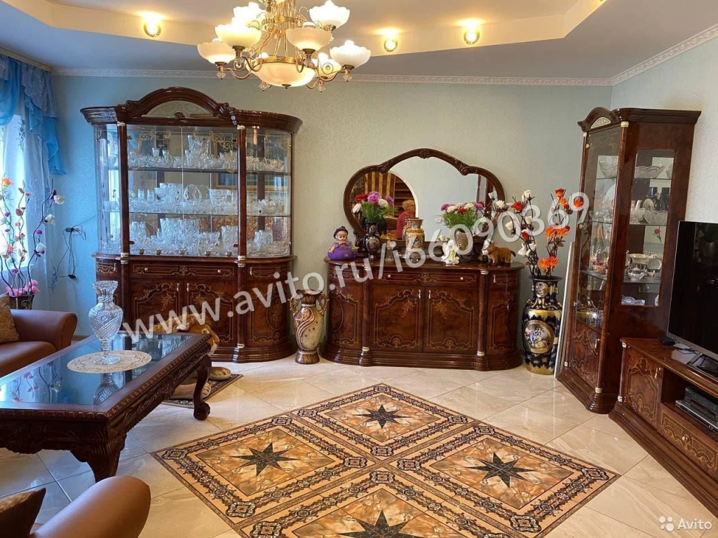 Дом 350 м? на участке 12 сот.