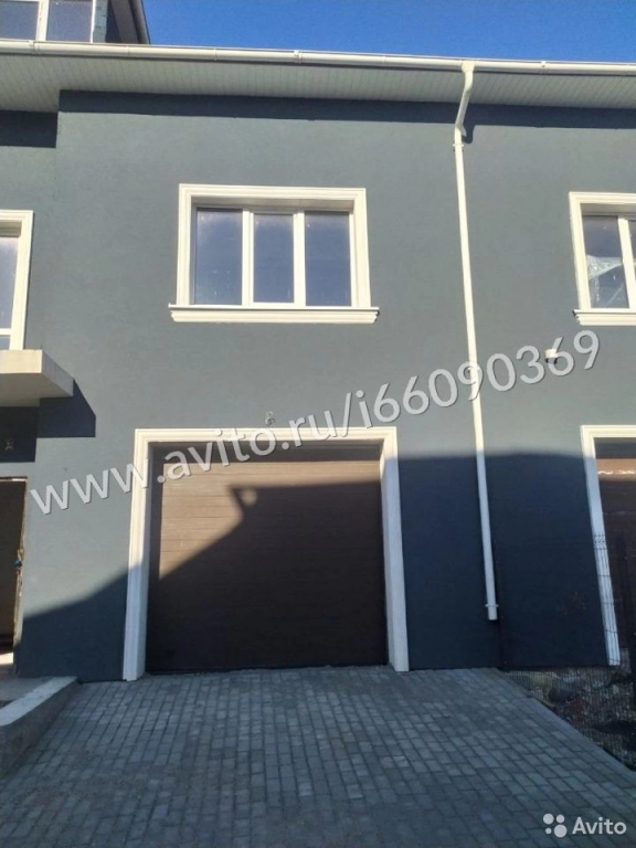 Таунхаус 250 м? на участке 4.6 сот.