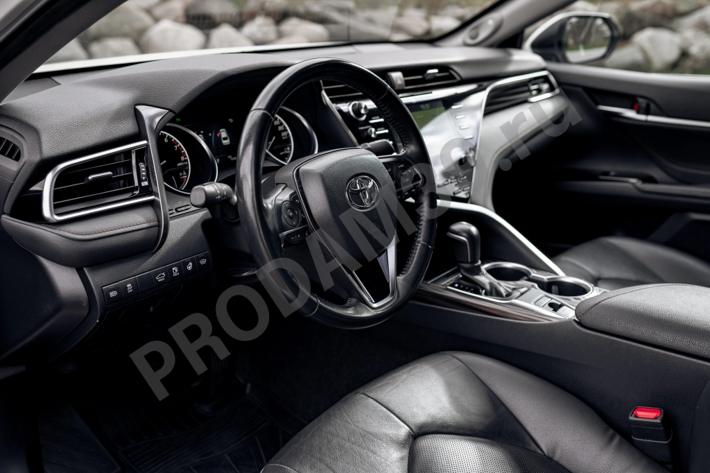 Аренда автомобиля Toyota Camry, автомат, 2.5 л.