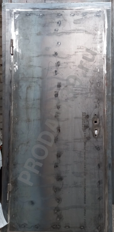 Дверь входная стальная 