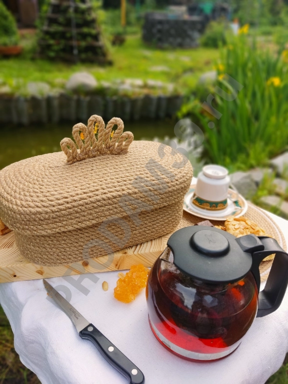 Корзина квадратная с крышкой корона