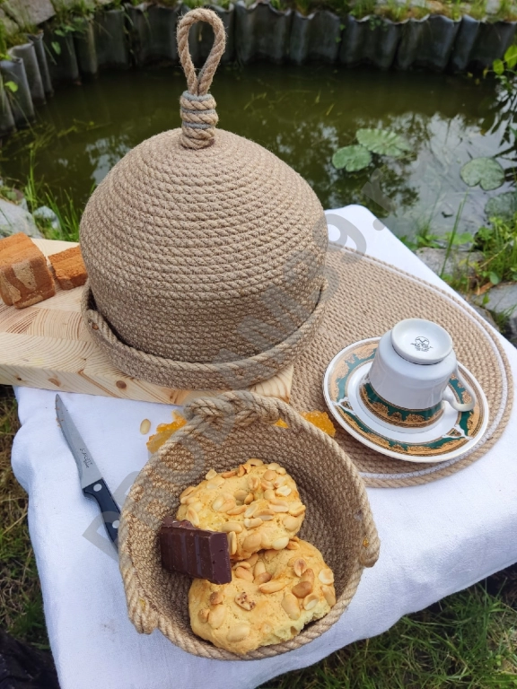 Колпак с подставкой для заварного чайника