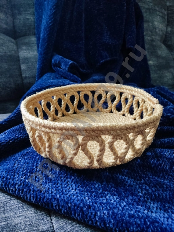 Корзина интерьерная