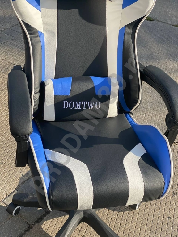 Компьютерное кресло 