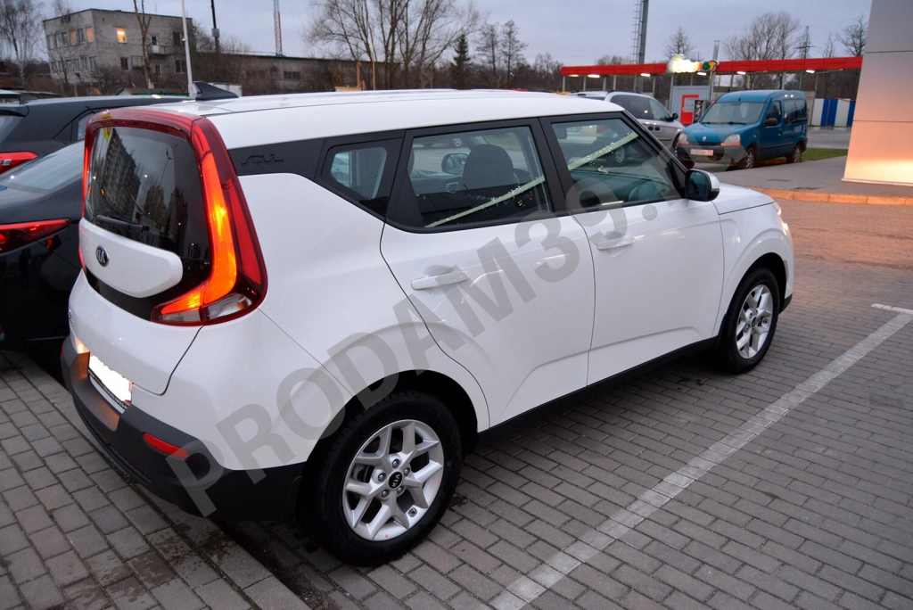 Аренда автомобиля Renault Arkana, Kia Soul, Hyundai Solaris, Chevrolet Cobalt и др.