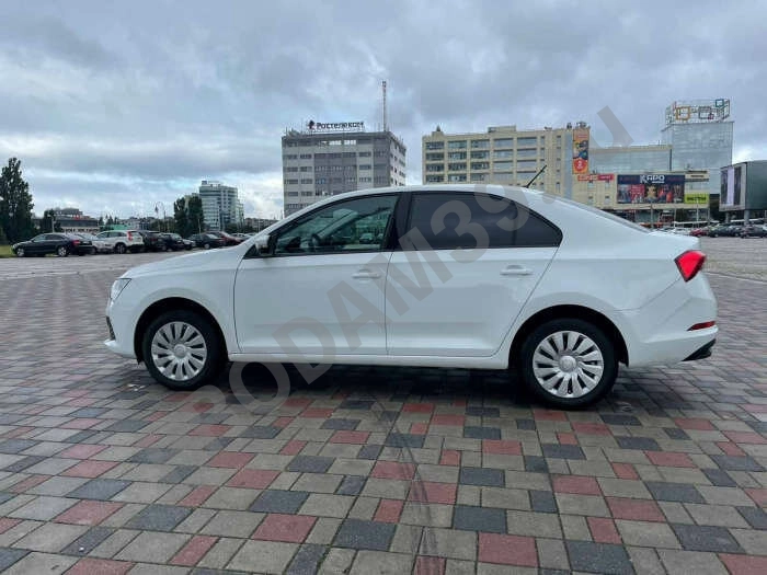 Аренда автомобиля Skoda Rapid