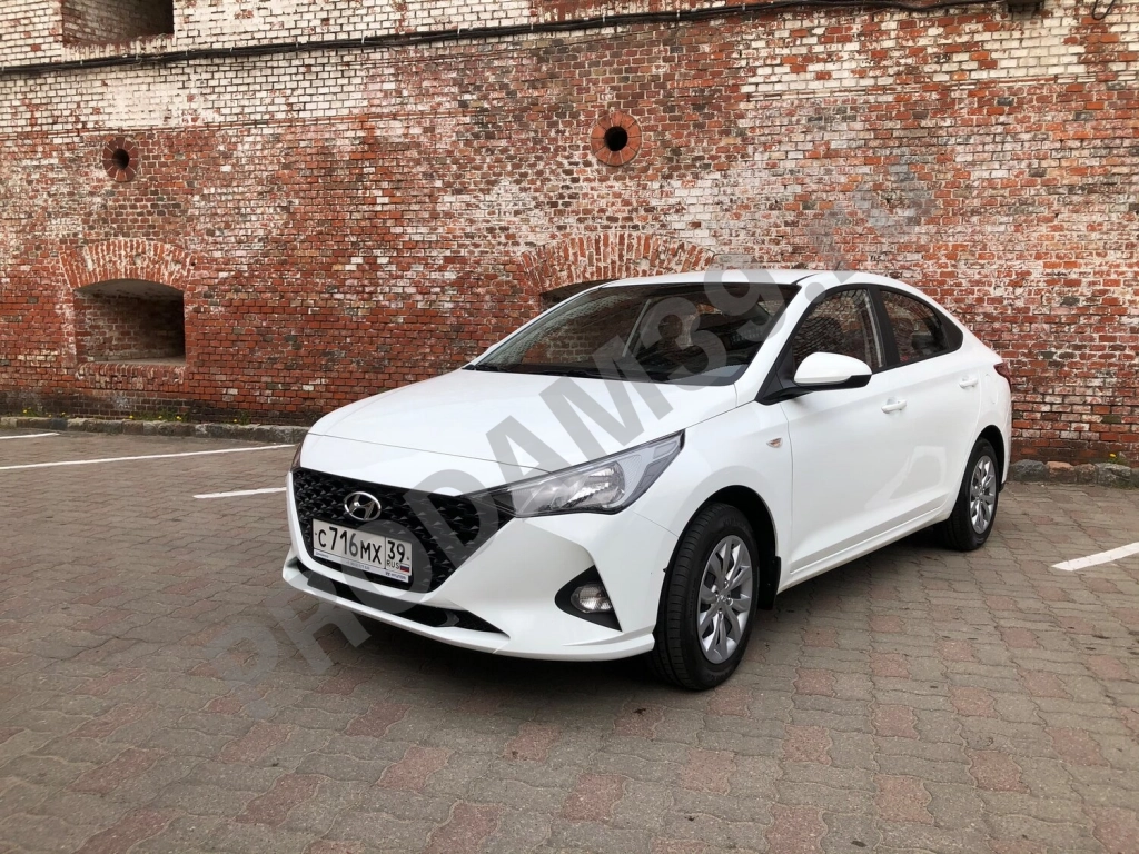 Аренда автомобиля Hyundai Solaris