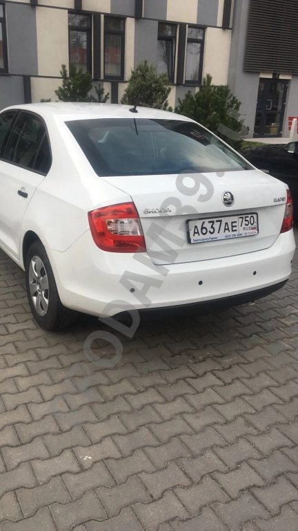 Аренда автомобиля Шкоду Рапид 2017