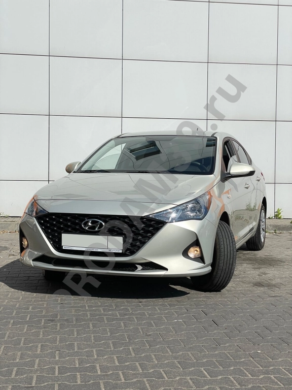 Аренда автомобиля Hyundai Solaris