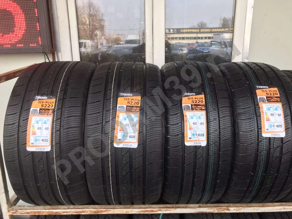 Комплект зимних шин на BMW X5,X6 275/40 315/35 20