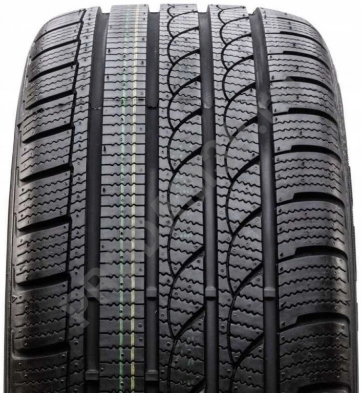 Новые зимние шины 255/55 18 TRACMAX ICE PLUS S220