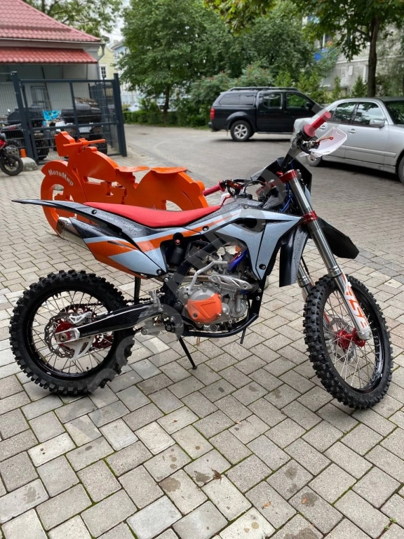 Мотоцикл BSE Z8 300cc 34л.с. 