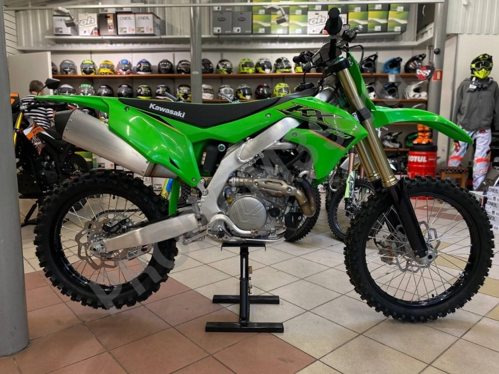 Мотоцикл НОВЫЙ KAWASAKI KX450 2022