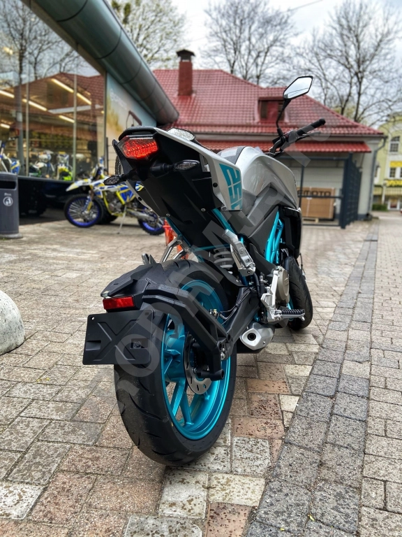 Мотоцикл CFMOTO 250 NK (ABS) 2022