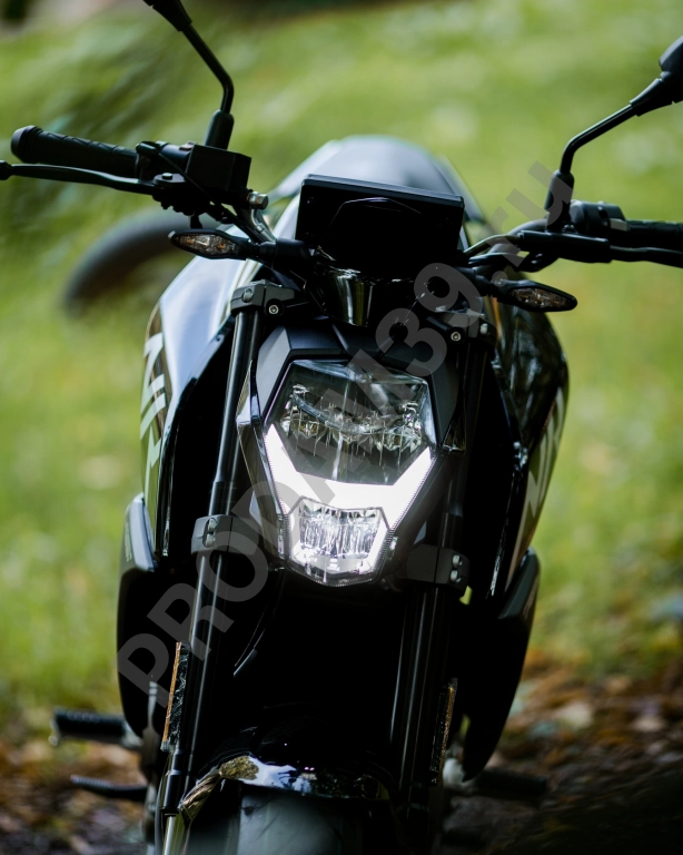 Мотоцикл CFMOTO 250 NK (ABS) 2022