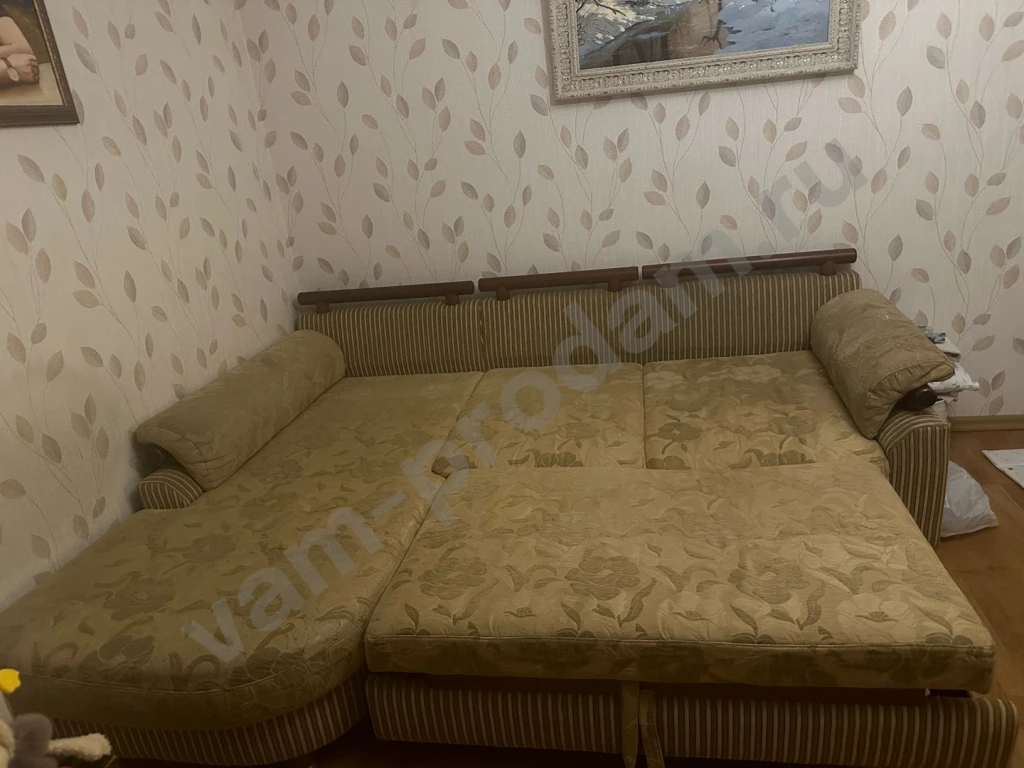 Диван и кресло